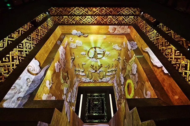 湖(hú)南省博物(wù)館墓坑投影
