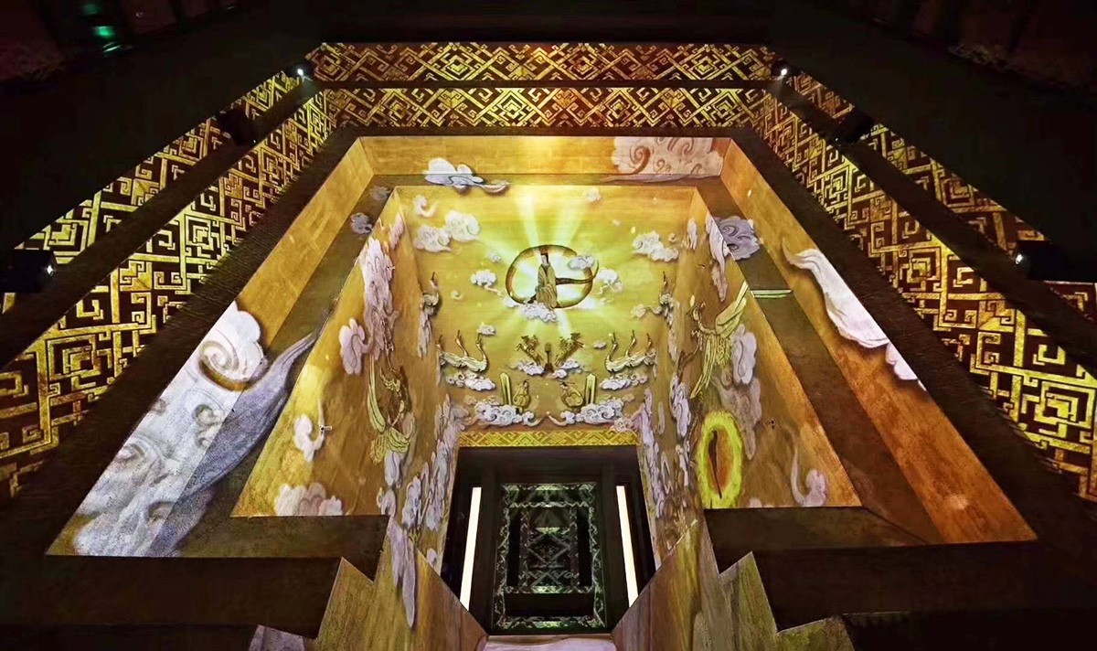 湖(hú)南省博物(wù)館墓坑投影
